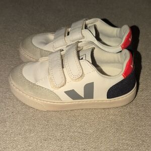 Veja Kids Sneakers